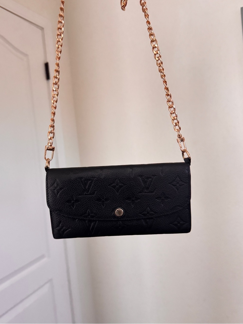 Authentic Louis Vuitton Black Monogram Chain Wallet Crossbody - Picture 9 of 12